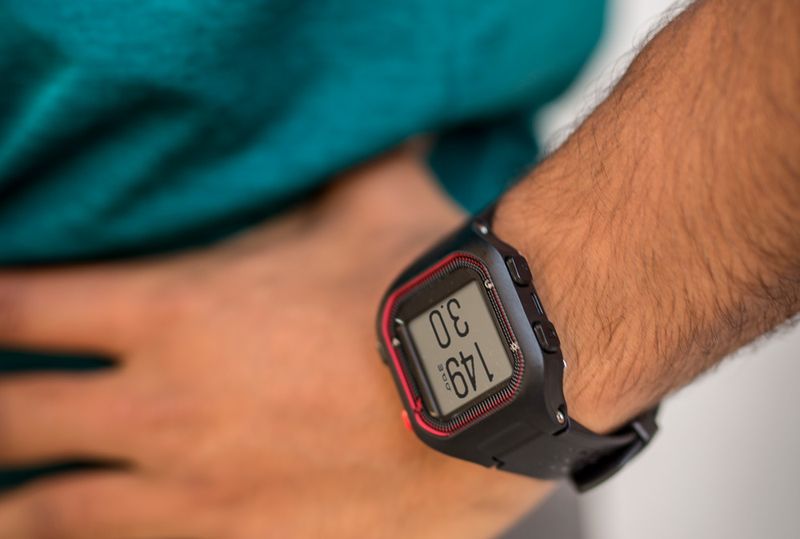 Garmin-forerunner-25-male