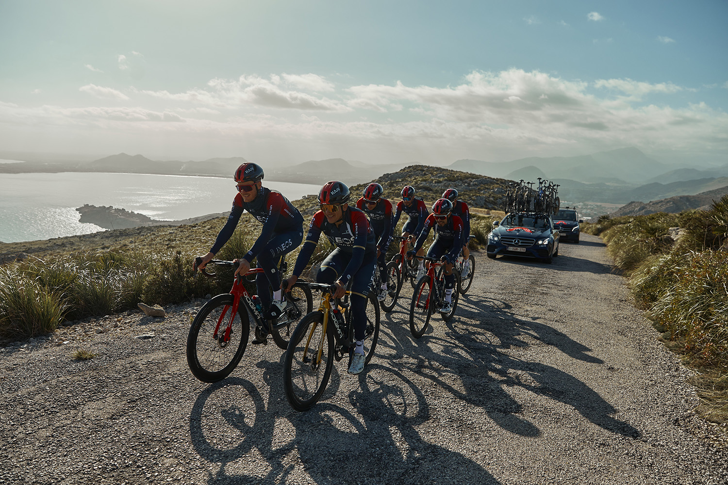 job forbedre Plantation Garmin and Tacx announce unrivaled roster of sponsored professional cycling  teams and athletes for 2022 Garmin Blog - Cycling