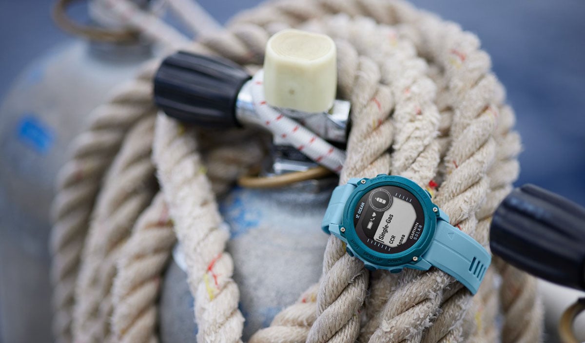 Garmin Descent G1 Solar - Ocean Edition Dive Computer that made with recycled ocean-bound plastics
